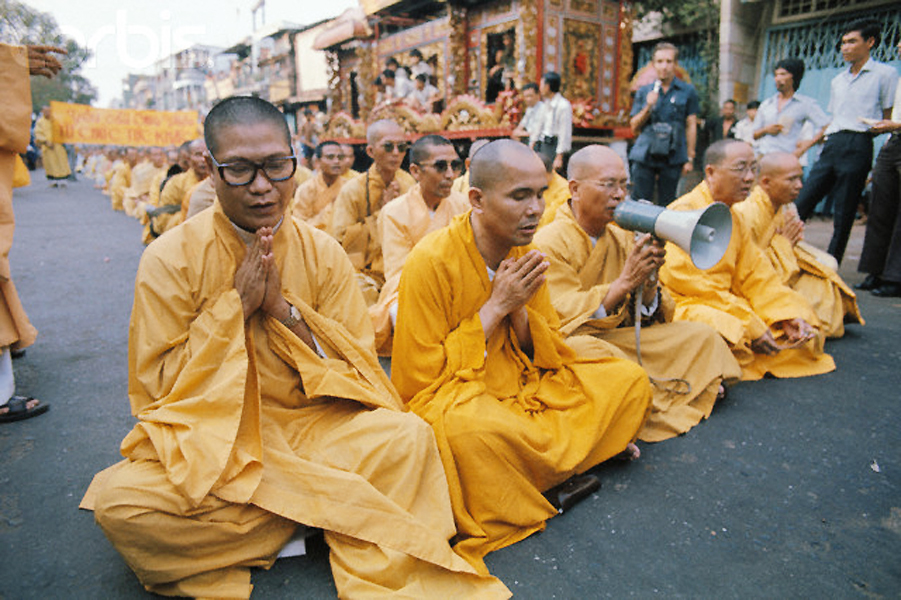https://www.luatkhoa.org/wp-content/uploads/2020/03/6205829143_04c232ccd4_o.jpg