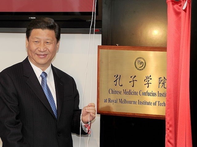 Chủ tịch Trung Quốc Tập Cận Bình khai trương một Viện Khổng Tử tại nước Úc. (Ảnh: WILLIAM WEST/AFP/Getty Images)