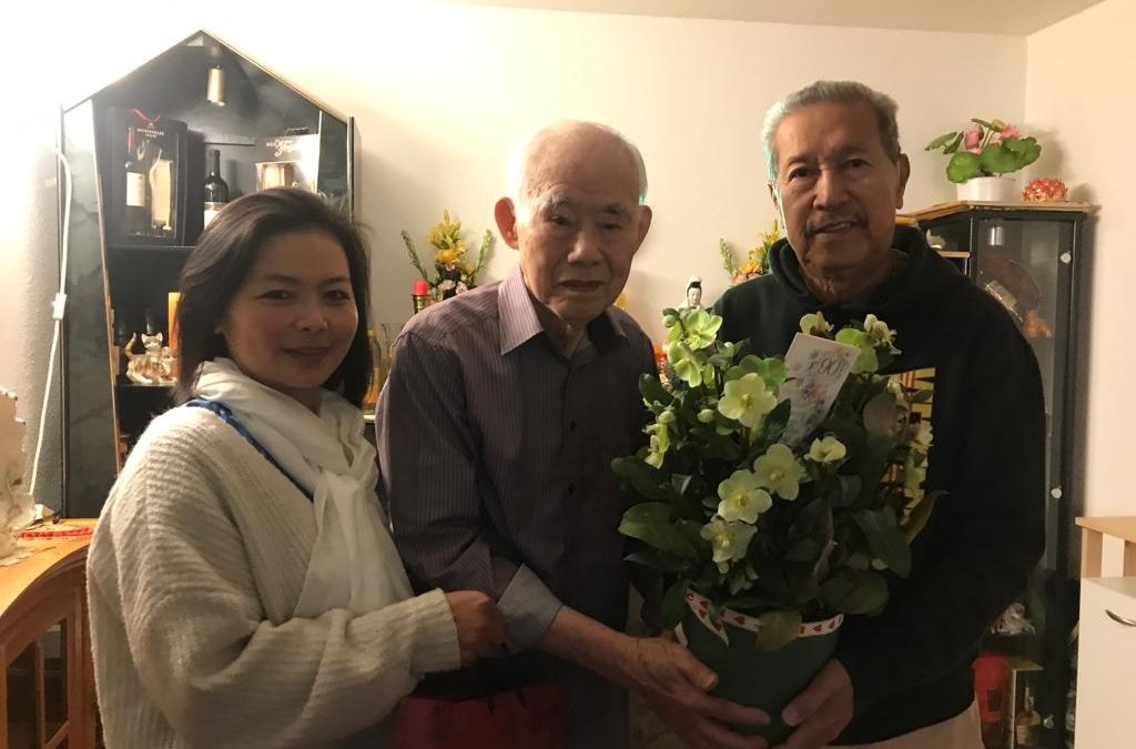 Cộng đồng chúc mừng Chú Tư Đạt sinh nhật 90 tuổi