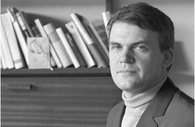 milan kundera: cái cười cái nhẹ cái quên