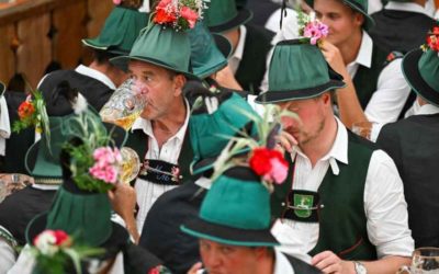 Lạm phát khiến không khí Lễ hội bia Oktoberfest kém vui