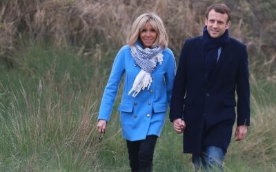 Đệ nhất Phu nhân Pháp Brigitte Macron tôn vinh những nếp nhăn của bà