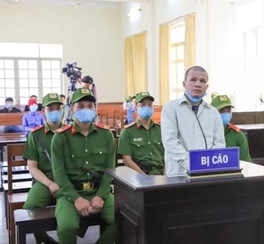 Vì sao có những đảng cầm quyền 70 năm mà Hiến pháp không ghi bất cứ chữ nào về quyền lãnh đạo của đảng?