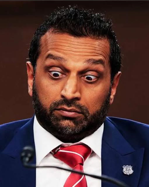 Kash Patel – “the dog of Trump” Con chó canh cửa của Trump và tấn bi kịch của nền an ninh Liên bang!