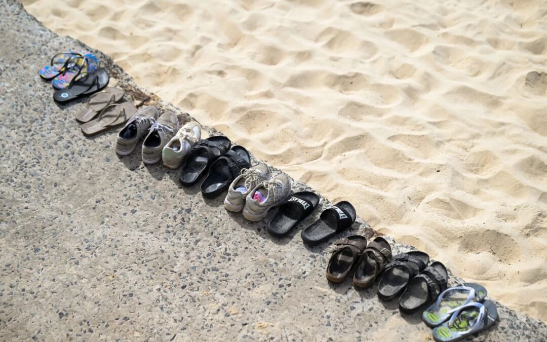 Bondi Beach: một vụ xả súng giết người và ba câu hỏi lớn cho nước Úc.