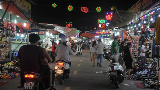 Mỹ-Tho về đêm